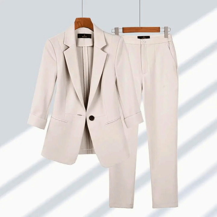 VELORA - Elegant Tailored Suit Set