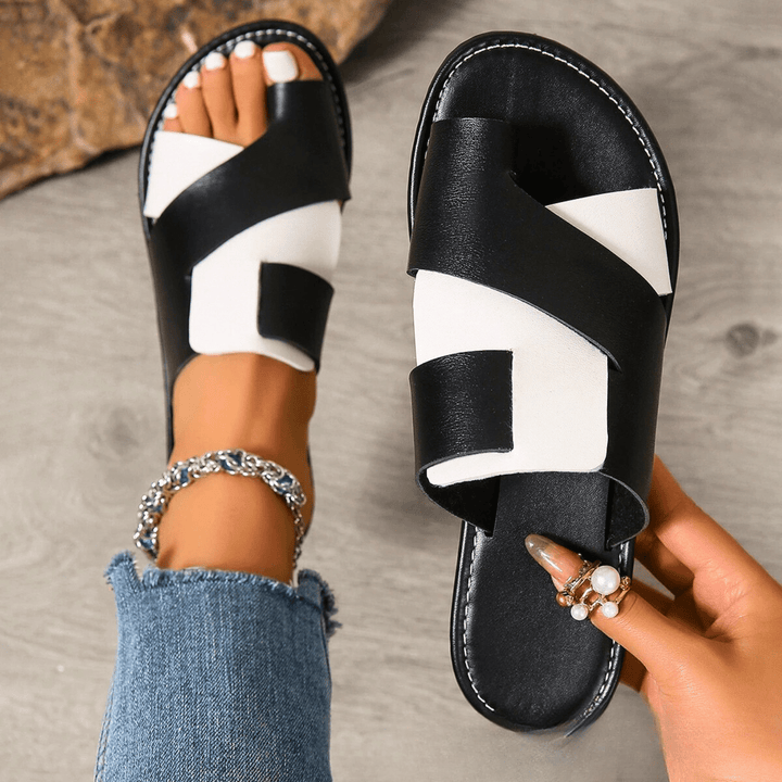 LIA – Two - Tone Comfort Slippers